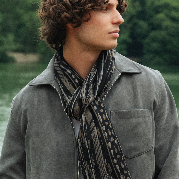 Black-gray-cotton-silk-wool-men’s-scarf-Sauvage