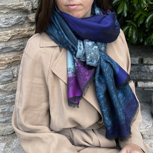 Large-stole-women’s-merino-wool-blue-turquoisee-Jacaranda