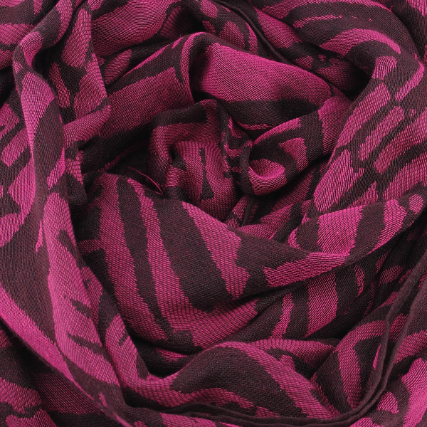 Pink-fuxia-cashmere-women's-stole-Savanna