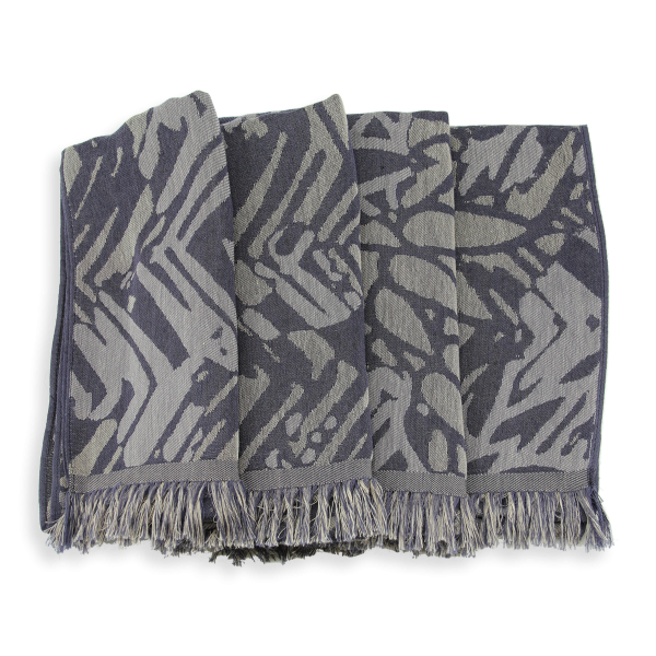 Grey-cashmere-women's-stole-Savanna