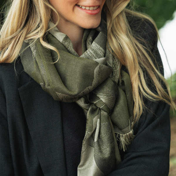 Khaki-beige-silk-cashmere-women's-scarf-Serenade