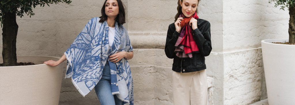 How to pick a scarf or shawl according to your body shape